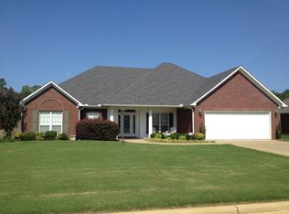 810 Butler Dr, Oxford, MS 38655