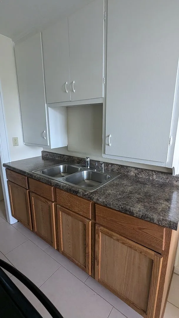 Cozy Apartment in Massillon! — Photo 1