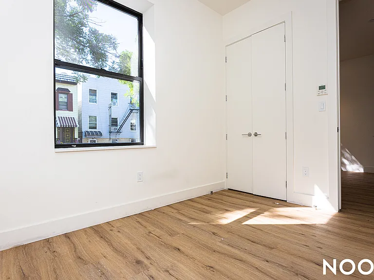 119 Eagle St #1A — Photo 8