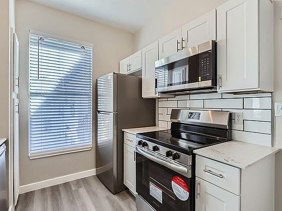 5th image of 2929 Kings Rd #5-5201