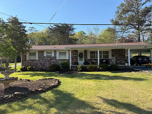 147 Beverly Cir Photo 1