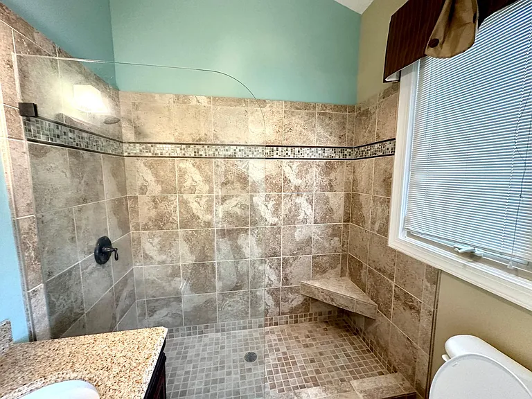 14051 Queens Harbor Rd — Photo 27