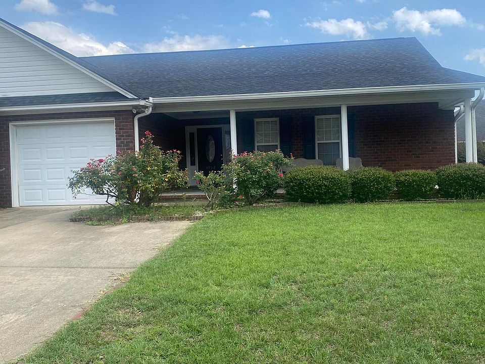 1st image of 3552 Landmark Dr