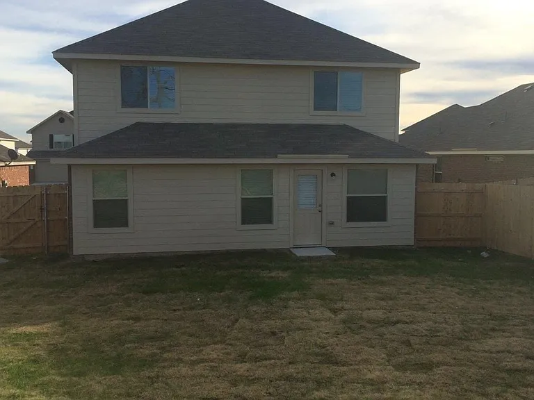 4152 Twinleaf Dr — Photo 2
