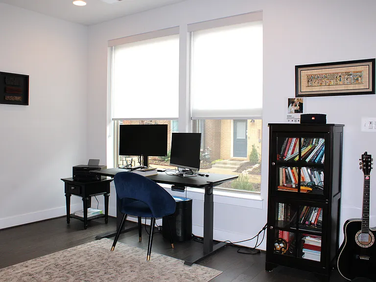 5040 Oakmoore Dr — Photo 15