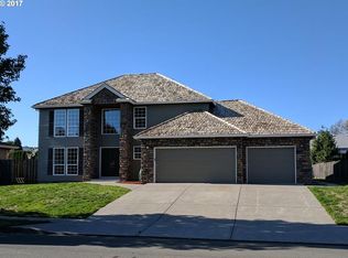 2653 SW Phyllis Dr, Gresham, OR 97080