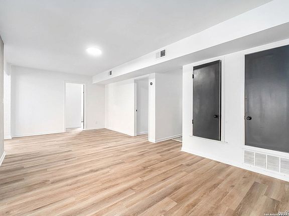 2nd image of 7906 RUSTIC FOREST DR