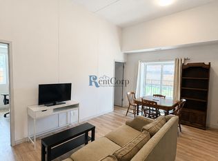 269 Sunview St #101, Waterloo, ON N2L 3V8