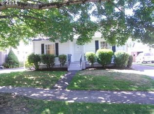 3616 NE Multnomah St, Portland, OR 97232