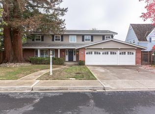 2725 Fairbrook Dr, Mountain View, CA 94040