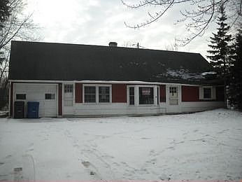 1st image of 4890 Redwood Dr