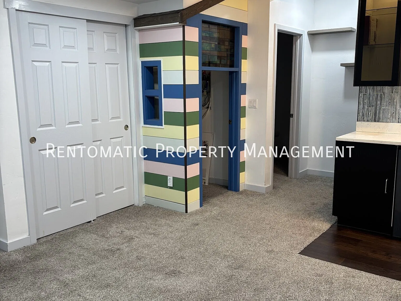 4 bed, 3.5 bath, 2550 sqft, $2,599 — Photo 4