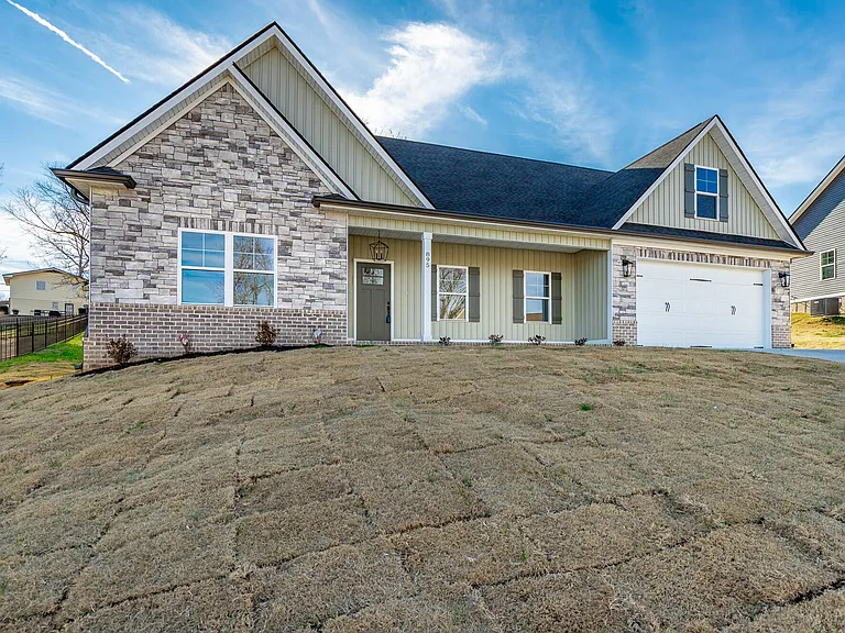 859 Live Oak Rd — Photo 2