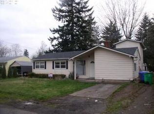 2037 SE 158th Ave, Portland, OR 97233