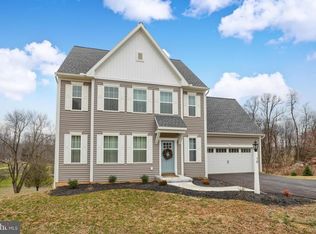 70 Mount Airy Rd, New Providence, PA 17560