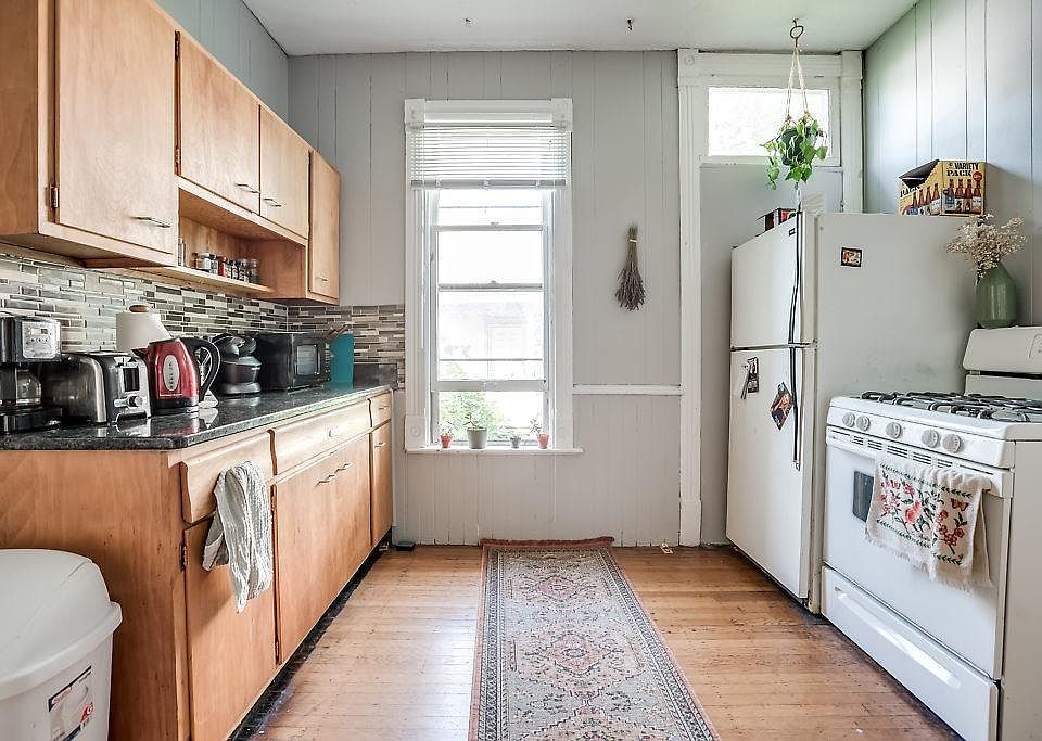 1st image of 514 5th Ave SE #1