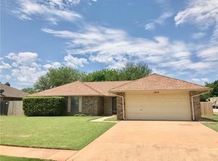 1517 Old Mill Rd, Moore, OK 73160