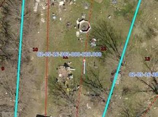 25 Merle Rd, Pleasant Hill, MO 64080