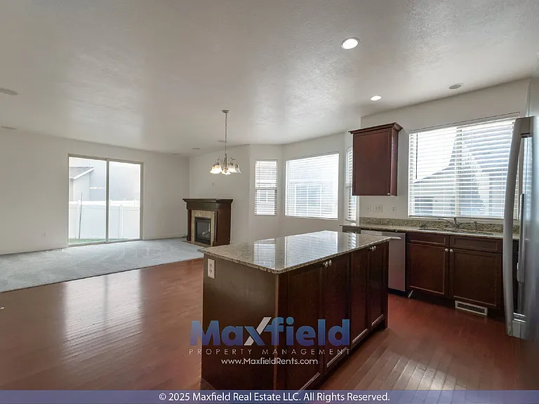 2722 N Double Eagle Dr — Photo 8