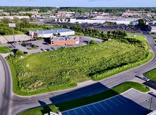 3555 James Sanders Blvd, Paducah, KY 42001