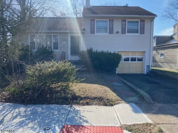 1-14 33Rd St, Fair Lawn Boro, NJ 07410