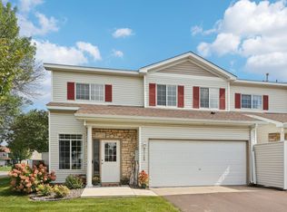 21159 Bridle Pass Dr, Forest Lake, MN 55025