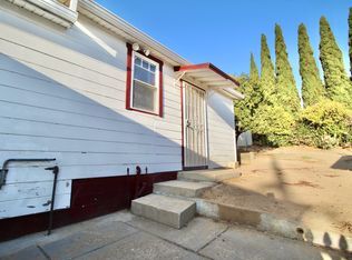 17956 Redwood Rd #B, Castro Valley, CA 94546