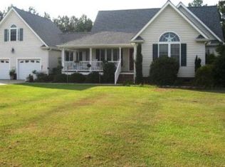 1161 Beth Ln, Jamesville, NC 27846