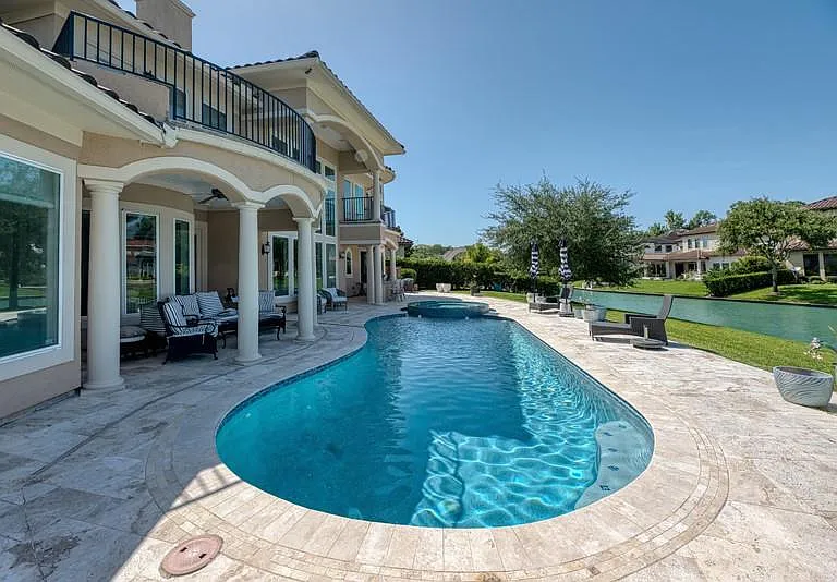 5623 Waters Landing Ln — Photo 42