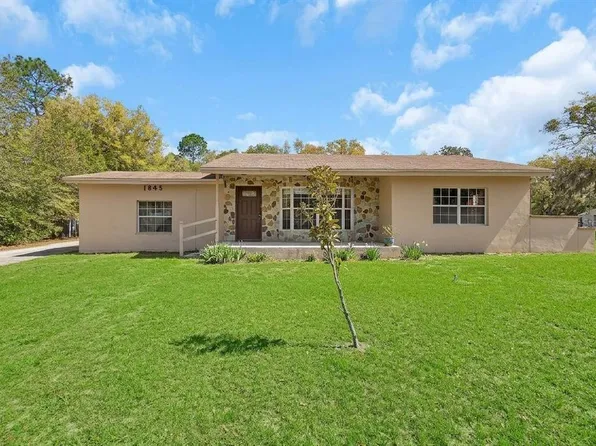 1845 Manor Way, Deland, FL 32720