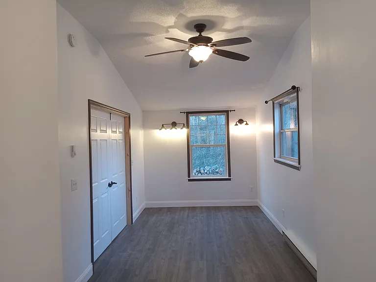 39 Carolina Hts #B — Photo 11