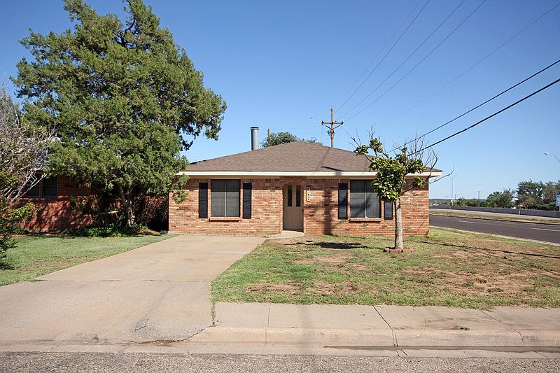 1st image of 1835 Lawson Ln