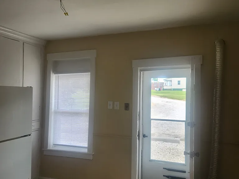 735 Camden Ave SW — Photo 7