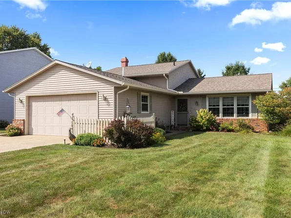 1041 Plymouth Dr, Grafton, OH 44044