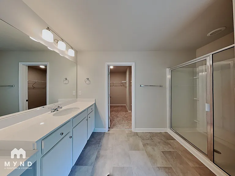 418 S Fortune Way — Photo 7