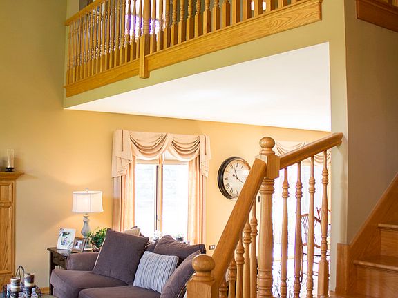 3rd image of 9409 Dundee Pl