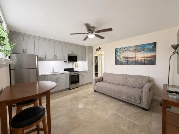238 Liliuokalani Ave #201, Honolulu, HI 96815