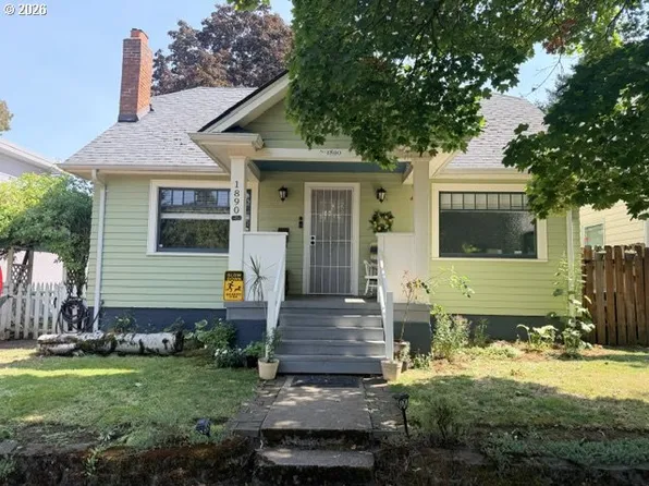 1890 Cottage St NE, Salem, OR 97301