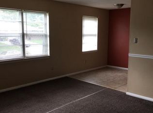 712 Demaret Dr, Columbia, MO 65202
