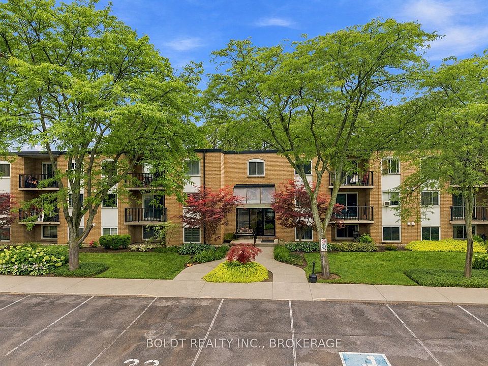 1st image of 6 Westlake Ln #110