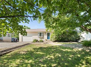 1548 Hill Top Rd, Columbia, IL 62236