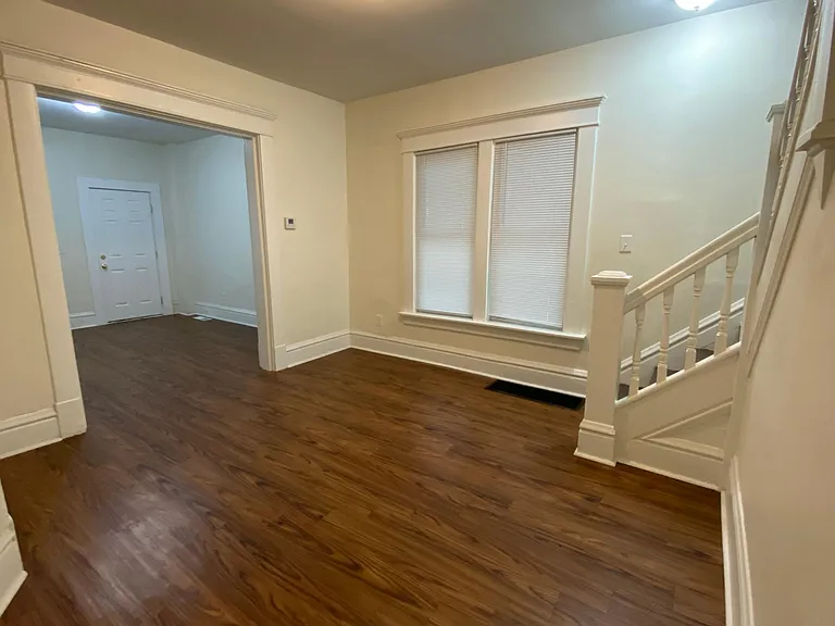 82 Dana Ave — Photo 5