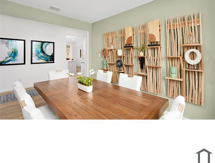 4 bed, 2.5 bath, 2336 sqft, $3,500 — Photo 3