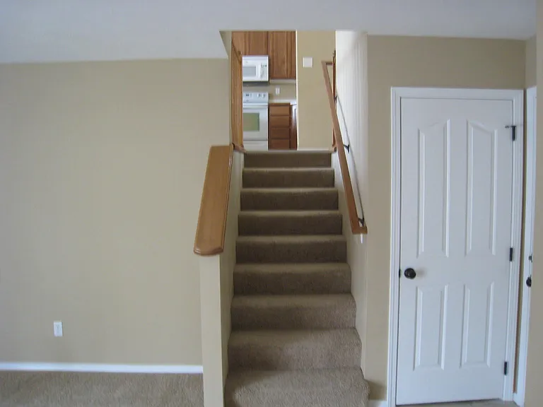 11214 E 17th Ave — Photo 3