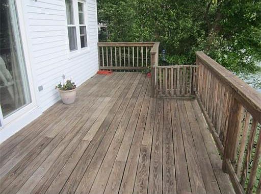 3rd image of 220 Mattakeesett St