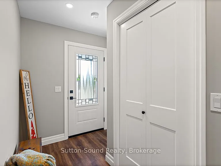 18 Maple Golf Cres #3 — Photo 8