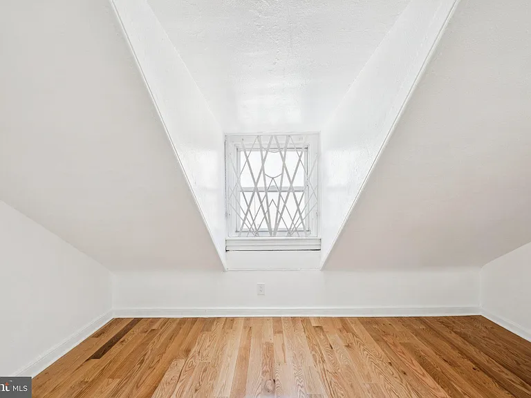 1223 Spruce St #3F — Photo 34
