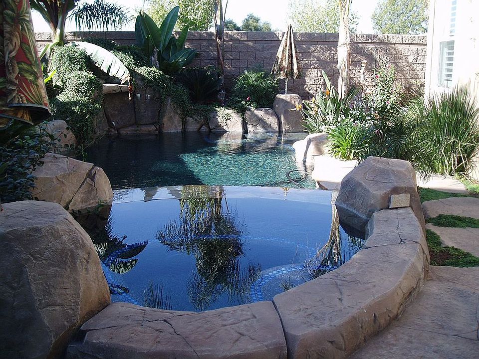2nd image of 32815 Kendal Ct