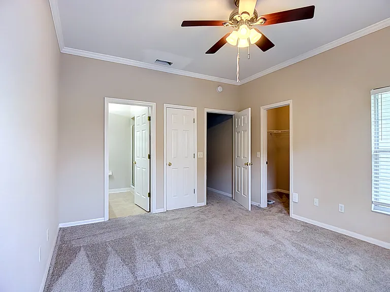 1105 Eagle Pond Dr — Photo 20