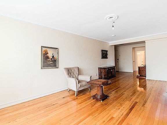 4th image of 1237 Avenue Unit 5B